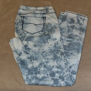 Almost Famous wild blue and white jeans
